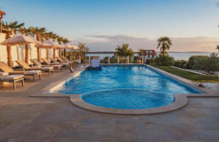 Luxury Apartments White Villa Violeta - Photo 4