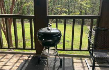 Oxford Chalet Getaway with Lake/Beach Access - Foto 43