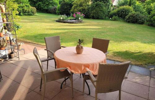 Großes Haus mit Garten, Sauna, Flügel, Kamin uvm - Photo 22