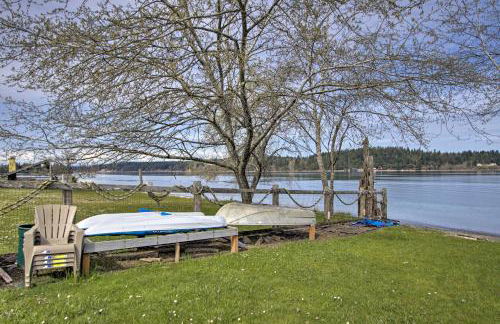 Waterfront Anderson Island Home with Kayaks - Foto 25