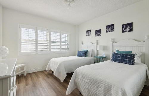 Sunrise at the Beach - 2BR Apt with Scenic Views - Foto 11