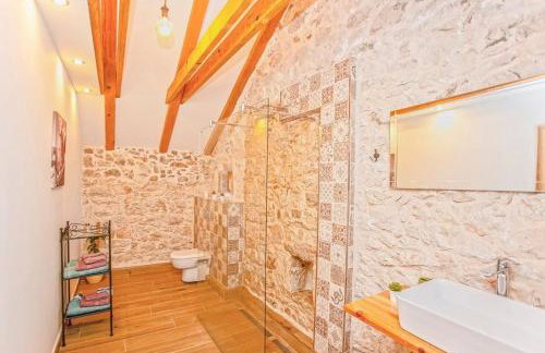 Heritage House Vrime - stone house with heated pool - Photo 56