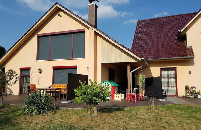 Reizendes Ferienhaus mit Swimmingpool Naehe Ostsee - Foto 12