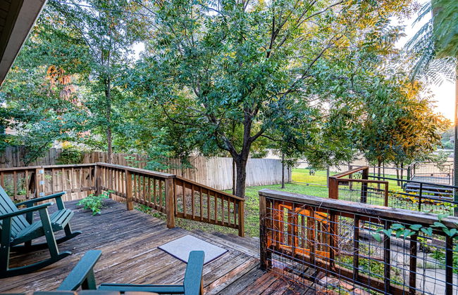 River Oaks Oasis - Foto 19