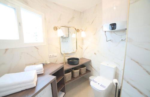 Estudio Playa & Centro - Piscina y Todo a Pie - Foto 35