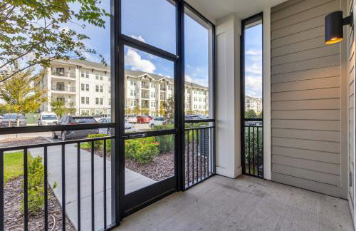 Peaceful 2BR by the Bay Pool and Coastal Vibes - Foto 48