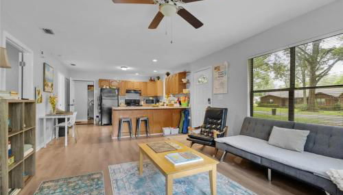 Guesthouse in High Springs! Walk to Downtown, Close to Springs! - Foto 2