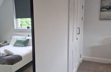 Hyland Apartment by CityNest - Foto 9