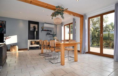 Lovely Home In Mejannes Le Clap - Photo 5