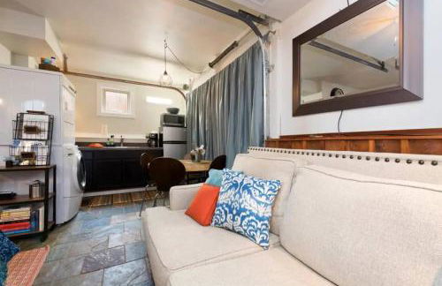 #StayinMyDistrict Hyde Park Down - Photo 15