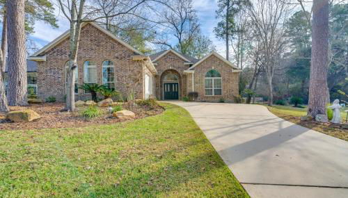 Spacious and Modern Home in Montgomery with Deck! - Foto 3