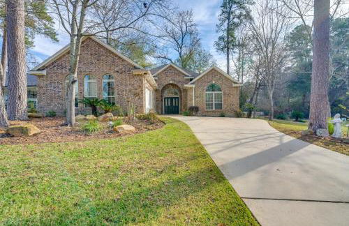 Spacious and Modern Home in Montgomery with Deck! - Foto 3