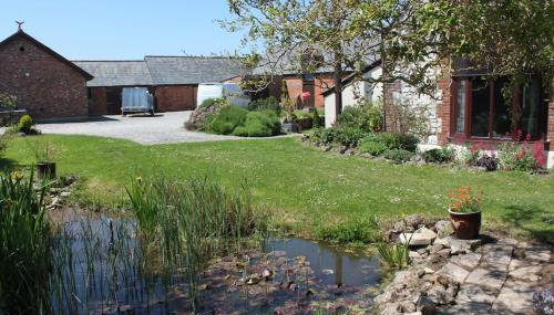 Beautiful Barn Conversion, 3 Bed, hot tub, sauna, gym, enclosed garden - Foto 2