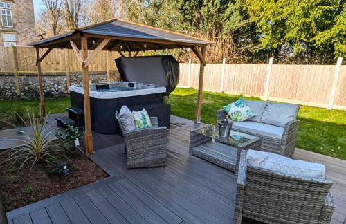 Eden Grove 2 Bed Holiday Retreat With Hot Tub - Foto 1