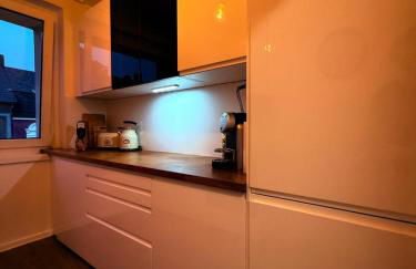 Rüttenscheid Design Apartment mit Balkon Office - Foto 16