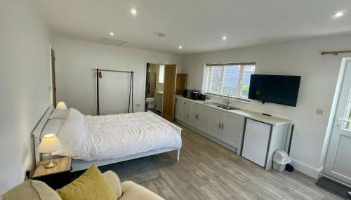 Large New Studio Apartment and Hot Tub - Private Hideaway in the Brecon Beacons - Foto 5