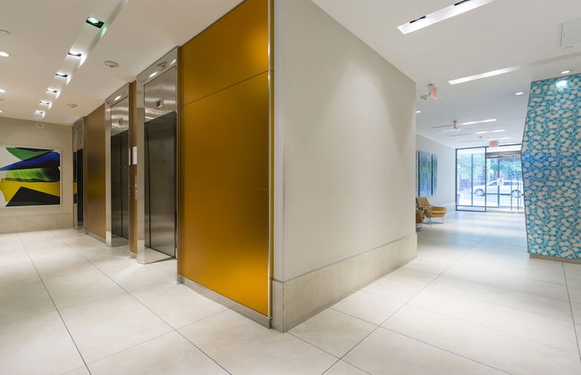 QuickStay - Luxury on Bay St. (Yonge & College) - Foto 2