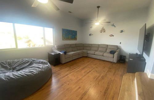 Hillside view with hot tub! - Foto 23