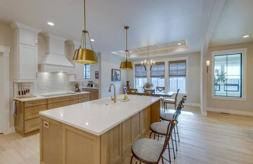 Red Lodge Home with Private Hot Tub and Fire Pit! - Foto 13