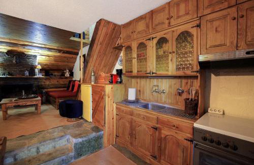 Dandy Villas Agoriani - Chalet Erato - Fireplace - Foto 10