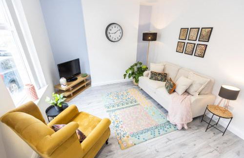 Hebden Bridge Haven - Stylish, Cosy, Canal Side, Pet Friendly - Photo 23