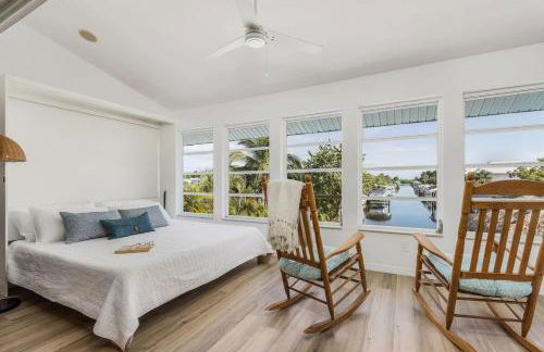 Blue Heron fish, boat, wine, dine, relax, repeat - Foto 33