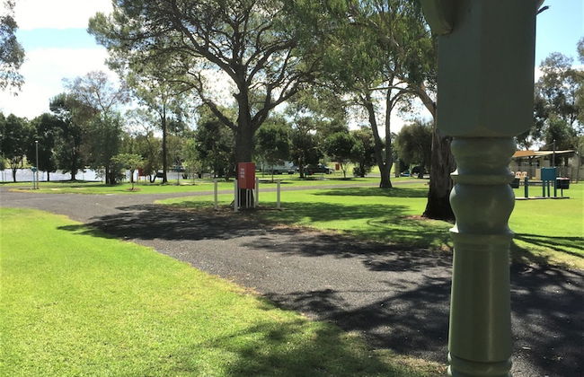 Junee Tourist Park - Photo 65