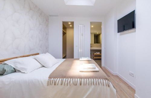 Residencias Bernabéu - Photo 17