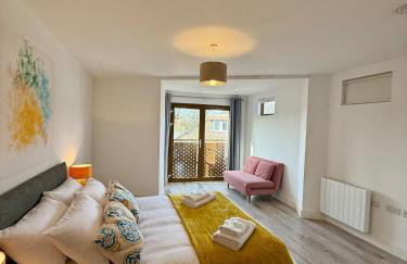 Great Quiet & Brand New Flat With Great Transport Links in Bushey - Foto 10