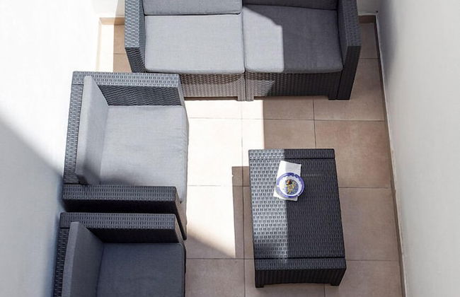 Centric and Modern Apartment Close to Amenities - Photo 26