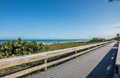 Salty Dog direct oceanfront luxurious retreat! - Foto 46