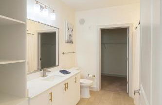 Resort-Style Retreat 1 King 2 Queens, Pool table - Foto 31