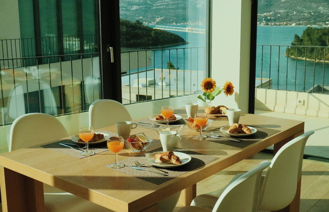 White Cloud Apartments - Photo 17