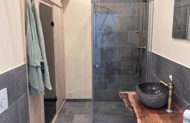 Ferienhaus 2-6 Pers Europa Feriendorf neu renoviert mit Sauna - Foto 10