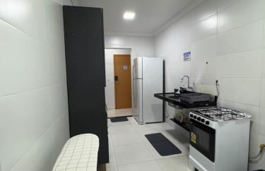 Apartamento Novo, Confortável, Lazer e Estacionamento, Rápido acesso aos pontos turísticos - Foto 43