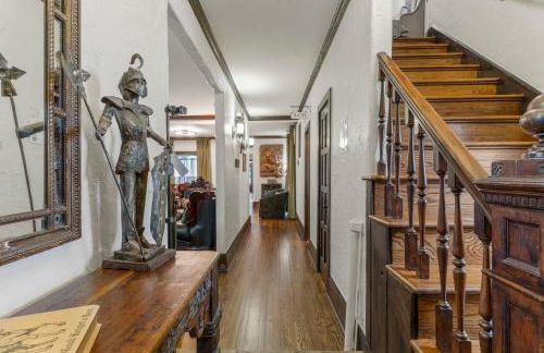 Castle Stay by Gathering Place Hot Tub & Fire Pit - Foto 46