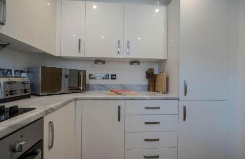 Modern 2-Bed Home in Swinton by MCPI Hosting, Perfect for Families & Contractors - Foto 20