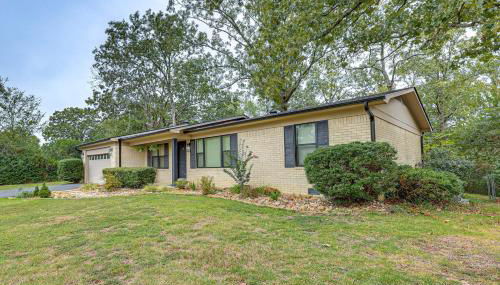 Sunroom and Yard Charming Hot Springs Home! - Foto 3