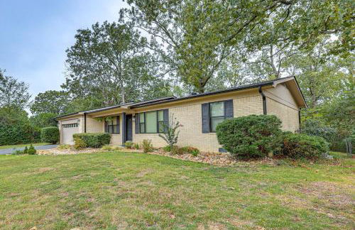 Sunroom and Yard Charming Hot Springs Home! - Foto 3