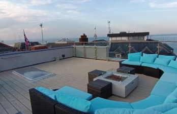 Seafarer's View - 6 bedroom townhouse in Cowes, parking & seaviews. - Photo 23