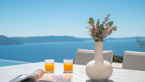 Villa Aristea with sea view, jacuzzi and infinity pool - Foto 5