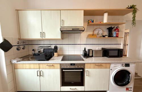 LIVA Stays Schwerin Zentrum - 4 Ferienwohnungen mit Küche und WLAN - Nähe Hauptbahnhof - Ideal für Familien & Monteure - Foto 53