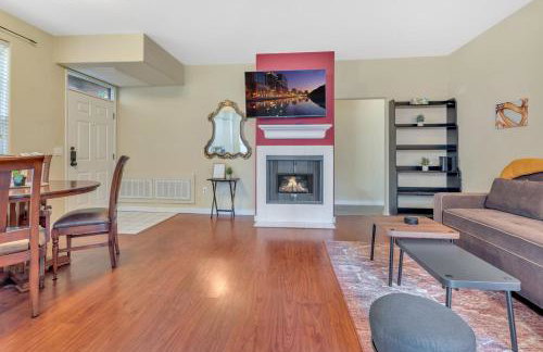 Heart of Carmel Valley 2BR, Families and Corp Stays - Photo 5