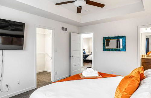 Spacious 2 bedroom/2.5 bathroom Townhome - Foto 56