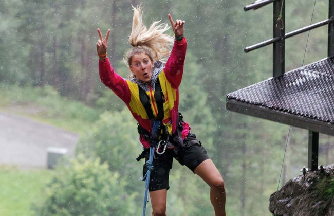Saut à l'élastique dans le canyon du Glacier - Photo 7