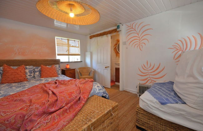 1 Bed Chalet - Sleeps 4 - Pets, Parking, Wifi - Foto 2