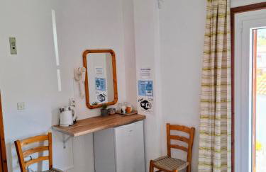 Lefteris Rooms - Foto 10
