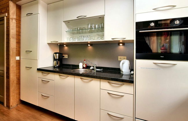 Cosy Chalet in Odeigne with Hot Tub - Photo 15