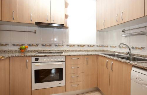 LetsGo Sagrada Familia Penthouse - Photo 30