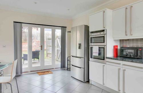 Elizabeth Four Bedroom Townhouse - Foto 34